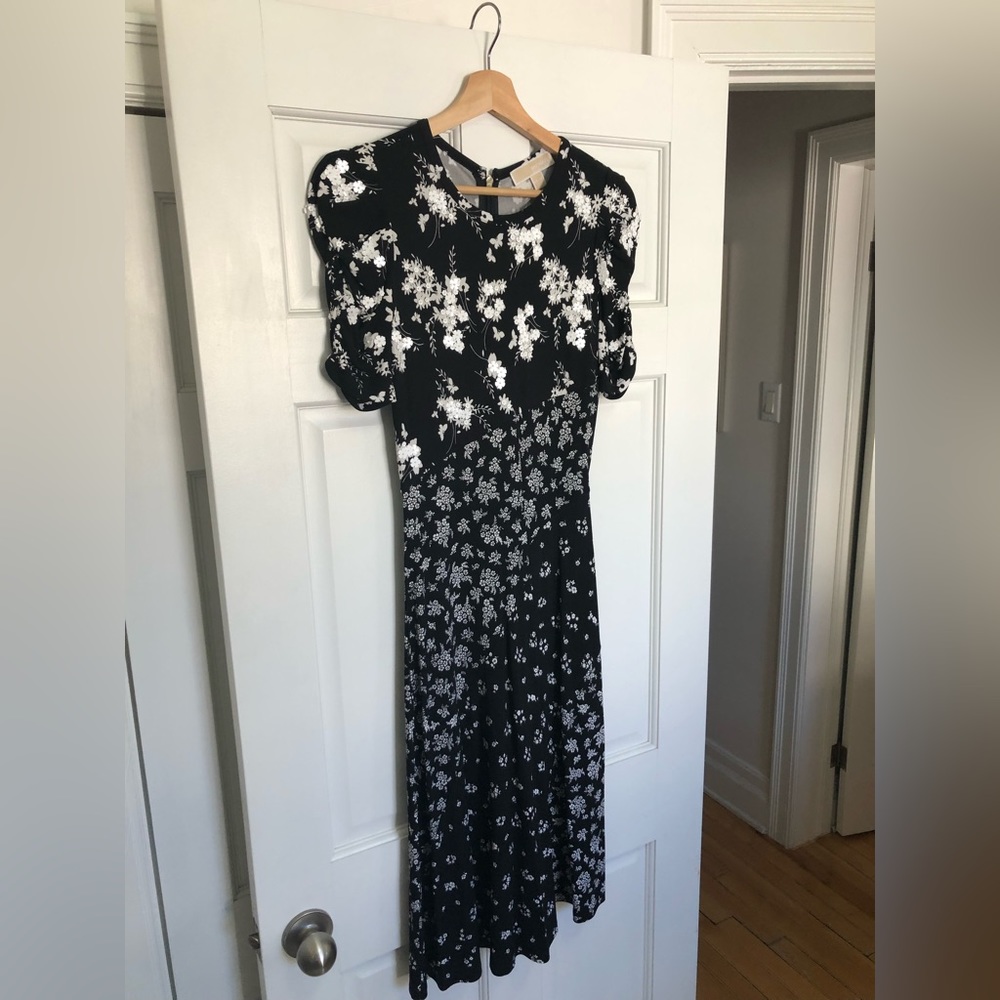 MICHAEL Michael Kors fit and flare midi dress with floral appliqué